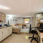 بيت ضيافة Alpha Stegna Sun أرخانجلوس