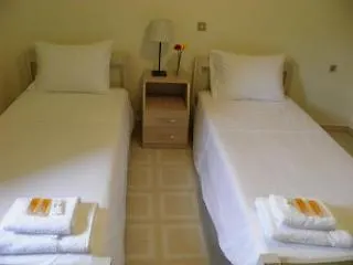 Πανσιόν Alpha Stegna Sun